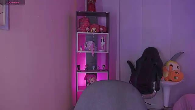 Snapshot of mara_jackson_ chatting on March 2025 12:20:02 AM mara jackson online show from March 2025 12:20:02 AM