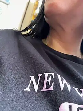 Milff parkerrr online show from January 2025 06:27:02 PM