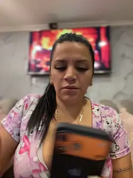 Snapshot of Milff_parkerrr chatting on June 2026 03:01:01 AM Milff parkerrr online show from June 2026 03:01:01 AM