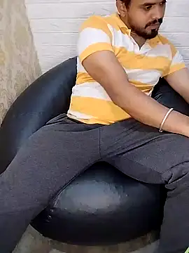 Snapshot of PassPk chatting on December 2024 12:55:02 PM PassPk online show from December 2024 12:55:02 PM