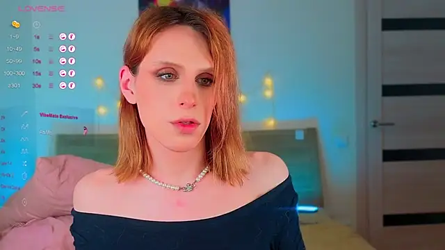  yourFoxy  online show from April 2026 11:34:01 AM