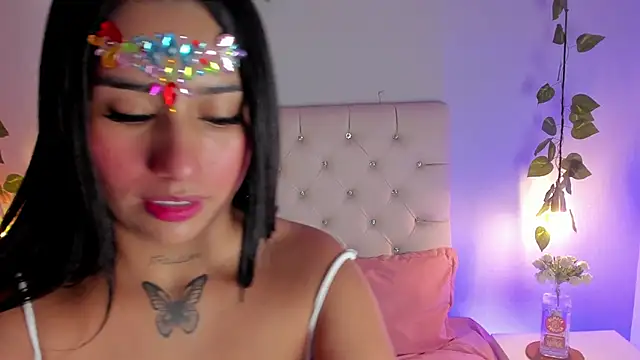 Isabella Flowers online show from September 2025 08:20:02 PM