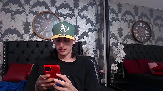 Matthew Dixonn online show from January 2025 11:46:01 PM