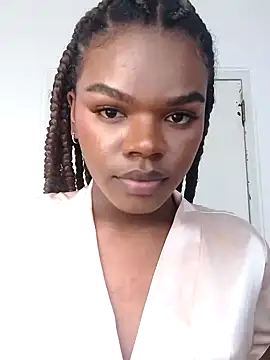 Snapshot of CamiEstrada chatting on January 2025 08:38:02 PM CamiEstrada online show from January 2025 08:38:02 PM