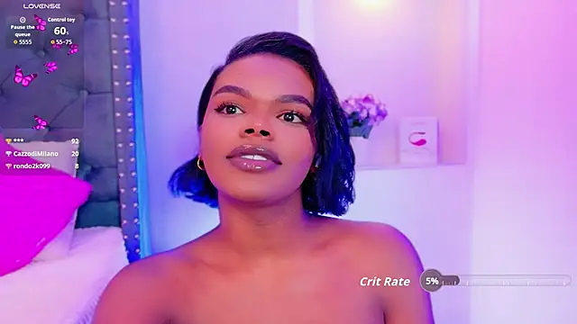 Snapshot of CamiEstrada chatting on September 2025 12:23:02 AM CamiEstrada online show from September 2025 12:23:02 AM