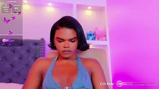 Snapshot of CamiEstrada chatting on September 2025 10:59:02 PM CamiEstrada online show from September 2025 10:59:02 PM