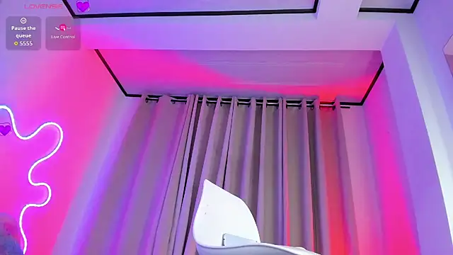 Mackensy sweett online show from February 2026 05:58:02 AM