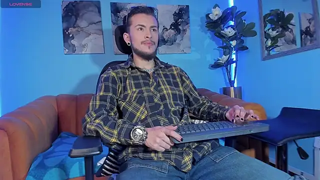  hairybeard  online show from September 2025 06:35:01 AM