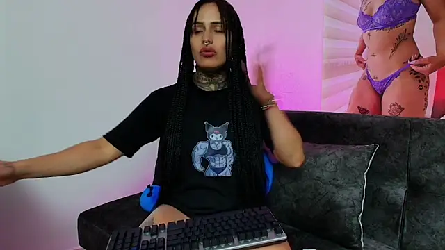 TinnaDawsom online show from February 2025 12:17:02 AM