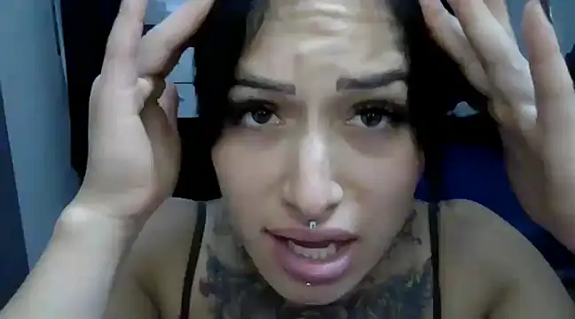 TinnaDawsom online show from March 2025 10:53:01 PM