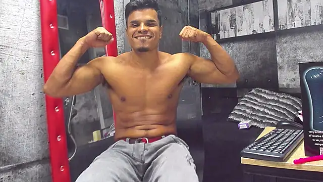Derek Lustfordx online show from January 2025 08:32:02 PM