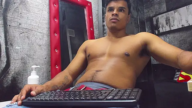 Derek Lustfordx online show from January 2025 11:13:02 AM