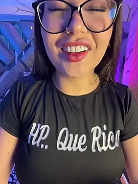 LylaLee111 online show from March 2026 01:34:01 PM