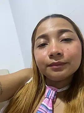 queen angelique online show from December 2024 02:52:01 AM