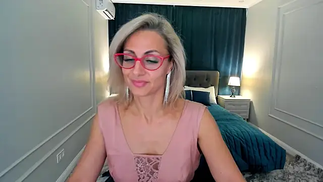 MuseOfStage online show from October 2025 11:52:01 AM