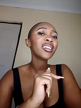 Shria107 online show from November 2025 12:51:01 PM