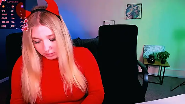 Snapshot of juli_kisss chatting on February 2025 11:24:01 PM juli kisss online show from February 2025 11:24:01 PM