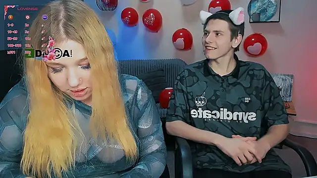 Snapshot of juli_kisss chatting on February 2025 08:03:01 PM juli kisss online show from February 2025 08:03:01 PM