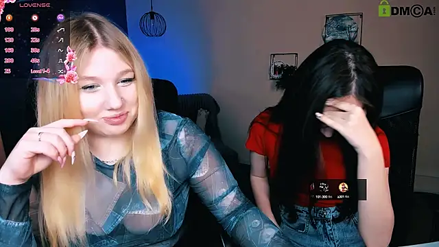 Snapshot of juli_kisss chatting on March 2025 07:38:02 PM juli kisss online show from March 2025 07:38:02 PM