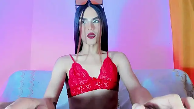 TatiGil online show from November 2025 03:03:01 PM