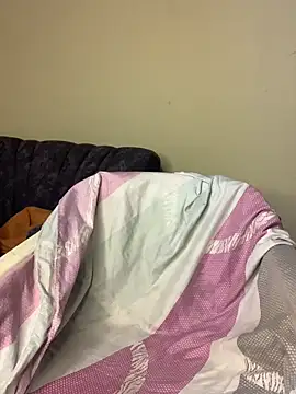 Thyana LS online show from April 2026 01:14:02 PM