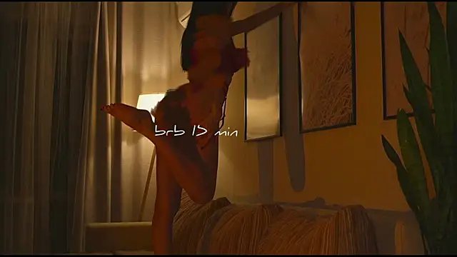 wowmolly online show from April 2026 02:56:01 PM