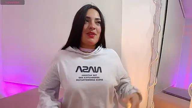 Brendda tay online show from March 2025 03:26:01 AM