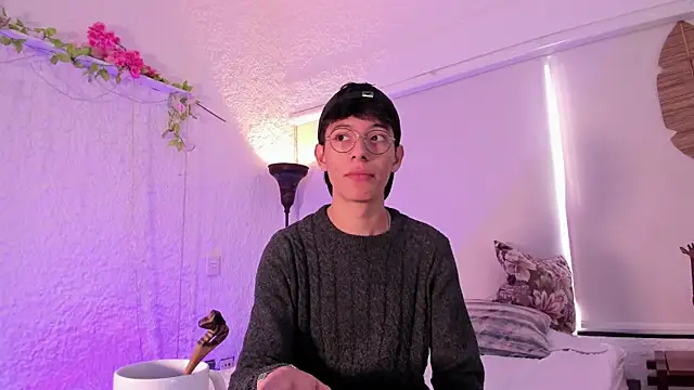 alexandersawyer online show from January 2025 12:35:02 PM