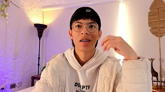 alexandersawyer online show from January 2025 12:20:01 PM