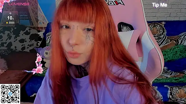 b1gBlushkk online show from October 2025 01:31:02 PM