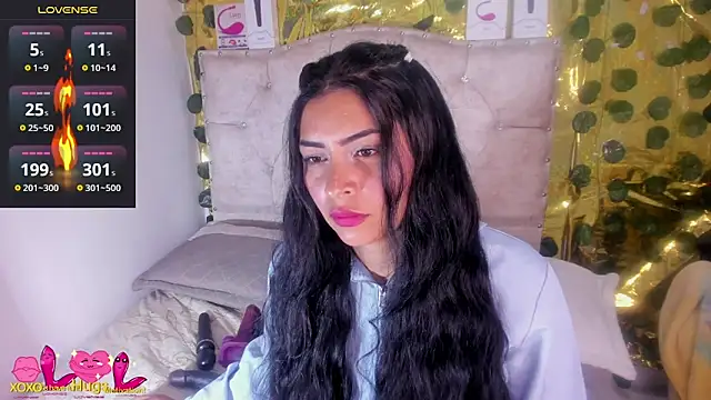 cristalconnorr online show from May 2026 02:44:01 PM