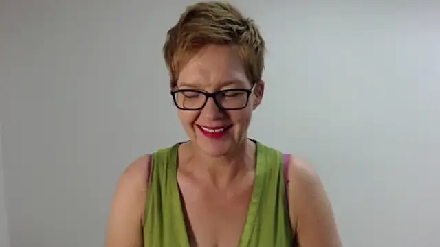 Sofie69Velvet online show from June 2026 01:10:01 PM