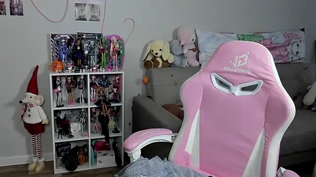 Snapshot of SweetieMollyy chatting on November 2025 10:03:02 AM SweetieMollyy online show from November 2025 10:03:02 AM