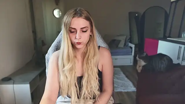 ce leste   online show from February 2025 04:29:01 PM