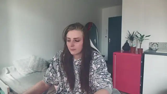 ce leste   online show from April 2026 11:08:01 AM