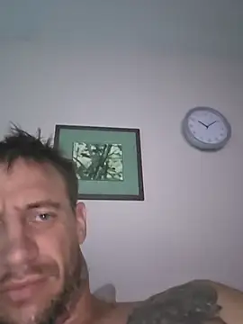 Snapshot of Highfrog1 chatting on August 2026 06:49:01 AM Highfrog1 online show from August 2026 06:49:01 AM