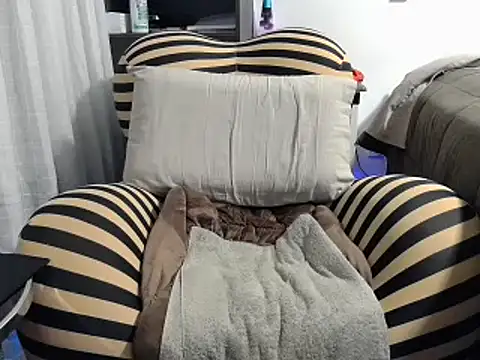 ChunkyMonkey007 online show from December 2024 02:04:01 PM