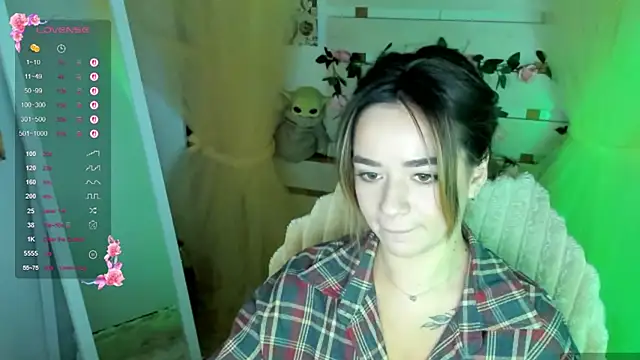 Snapshot of Bella_XO chatting on July 2026 06:39:02 AM Bella XO online show from July 2026 06:39:02 AM