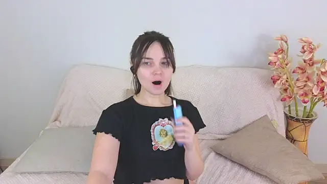 Ellie Sunset online show from January 2025 08:41:02 AM