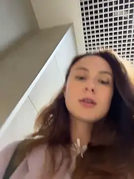 Dina Tease online show from October 2025 09:17:04 AM