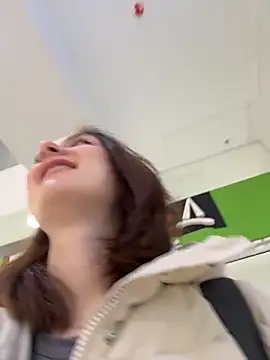 Dina Tease online show from December 2025 12:42:02 PM