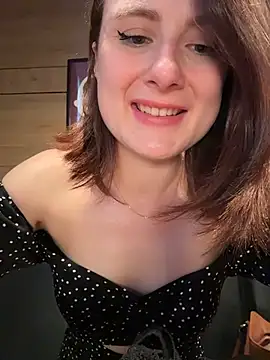 Snapshot of Dina_Tease chatting on June 2026 12:22:01 PM Dina Tease online show from June 2026 12:22:01 PM