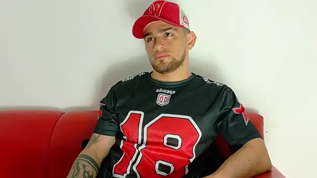 Sexy Alejandro  online show from November 2025 11:53:01 AM