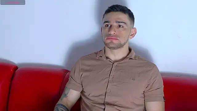 Sexy Alejandro  online show from March 2026 01:44:01 PM