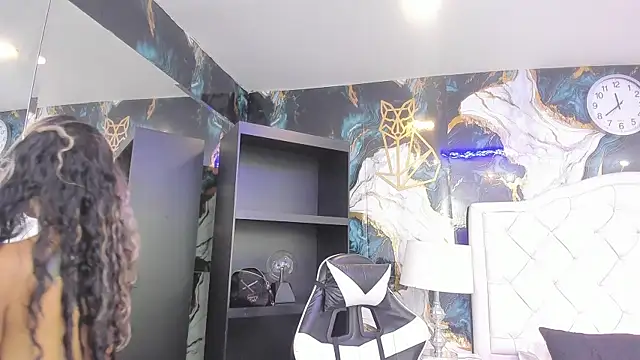 rave connor online show from December 2025 07:19:02 PM