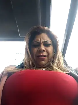 Laura-Hernandez online show from July 2026 01:53:01 PM