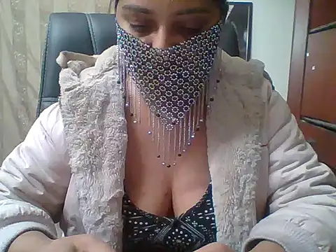 Snapshot of kamayanisingh24 chatting on January 2025 04:51:02 PM kamayanisingh24 online show from January 2025 04:51:02 PM