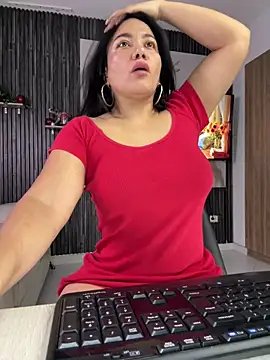 Abril10  online show from March 2026 11:37:01 AM