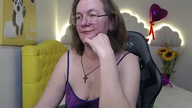 HolyMilfa online show from March 2025 04:11:01 PM