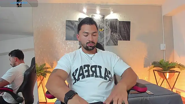 Regan   online show from December 2024 05:04:01 AM